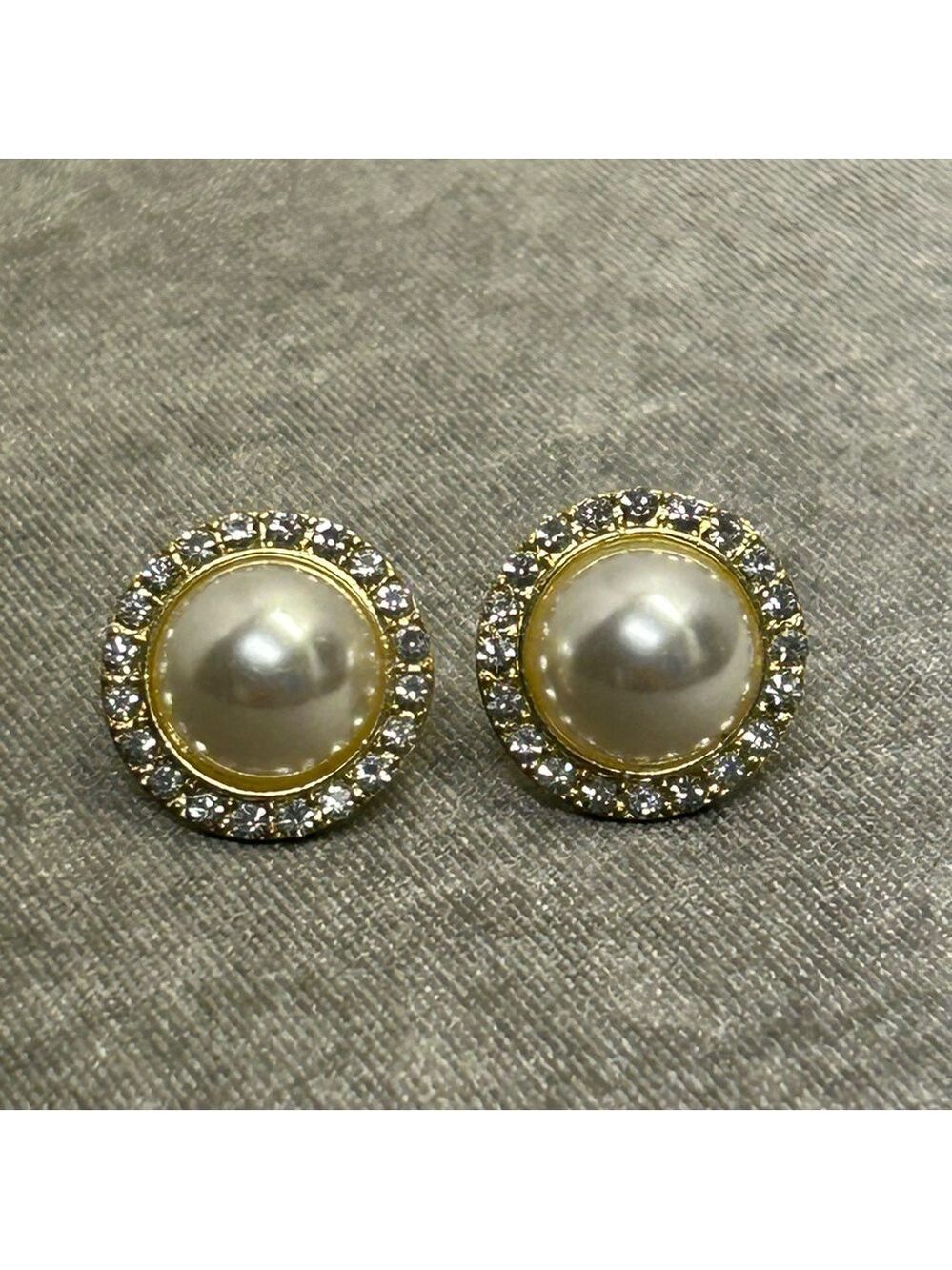 Faux Pearl rhinestone halo stud earrings vintage style